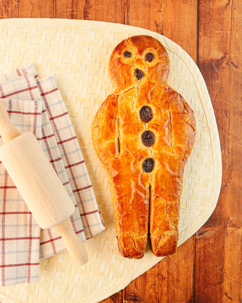 Suisse de Valence confectionné pour les Rameaux, biscuit emblématique en hommage aux gardes suisses du pape Pie VI