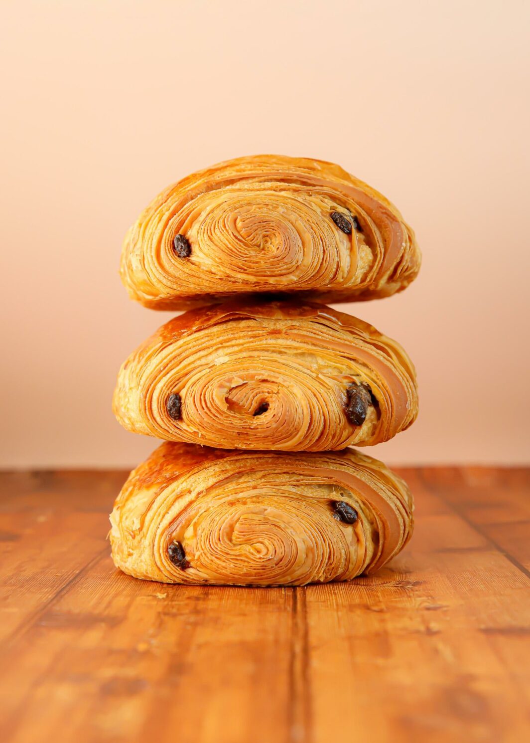 PAIN AU CHOCOLAT